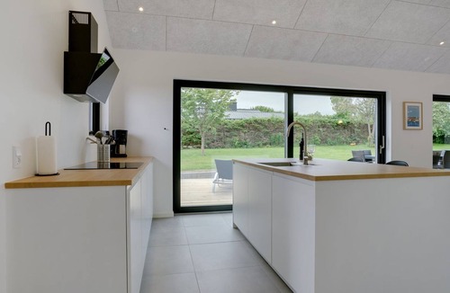 Hejlsminde Strand House | "Caris" - 950m from the sea by Interhome