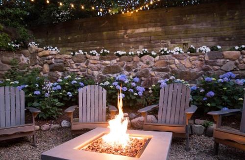 Nantucket Town Cabin | Carlisle House Inn