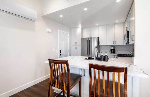 Aviara House | Carlsbad Coastal Escape Walk To Beach Legoland