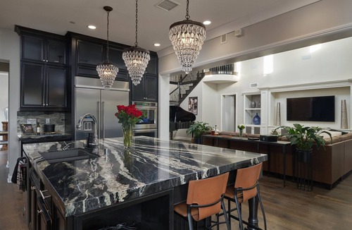 Carlsbad House | Carlsbad Oasis, Luxe 5 BR + Studio. Pool, Spa, Outdoor Dining|Close to Beach