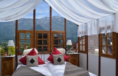 Central Interlaken Hotel | Carlton-Europe Vintage Adults Hotel