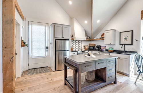 Eufaula Apartment | Carlton Landing-Stones Throw