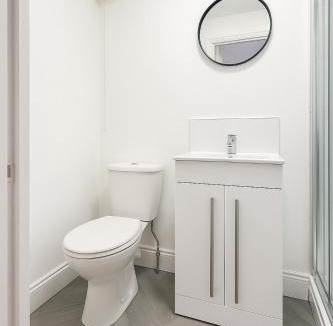 Wolverhampton House | CARLToN VILLAS