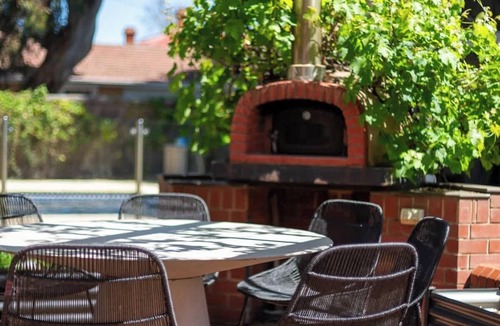 Brighton House | Carlyle Bungalow Summ