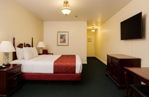 Campbell Hotel | Carlyle Hotel