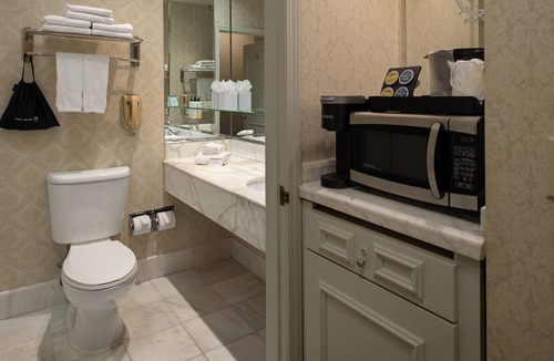 Campbell Hotel | Carlyle Hotel