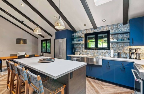 Northeast Carmel House | Carmel Oasis | Private & Secure | Dog & EV