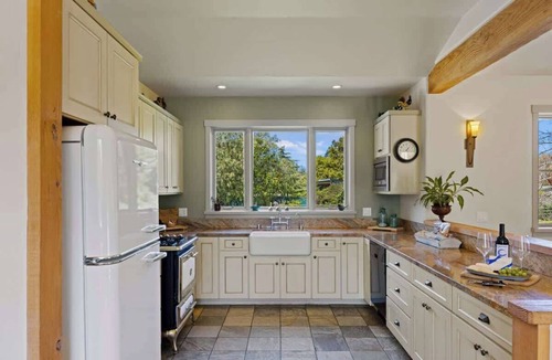 Carmel Valley House | Carmel Valley's Moon Trail Ranch