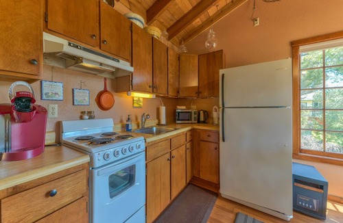 Carmel Valley Apartment | Carmel Valley View Studios