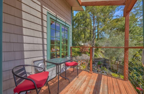 Carmel Valley Apartment | Carmel Valley View Studios