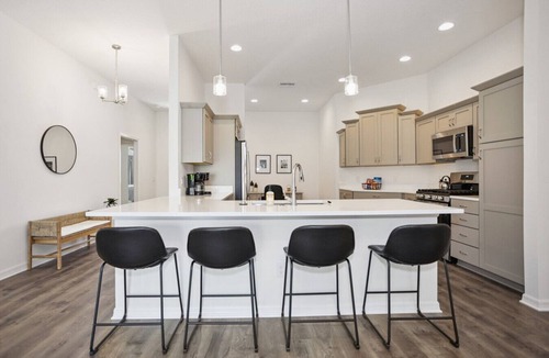 Sumter County Apartment | Carmen Rene Luxury Stay (Shaddy Brook)