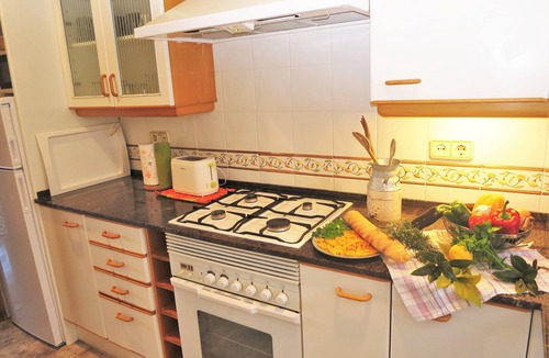 Montgat Apartment | "CARMEN SEAVIEW & BEACH": sea view, beach, balcony, parking, wifi, SAT-TV