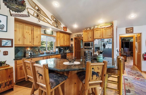 Carnelian Bay House | Carnelian Bay Home - Hot Tub, 2 Car Garage