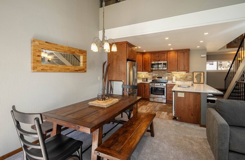 Carnelian Woods Condo | Carnelian Woods # 126 by Hauserman Rental Group