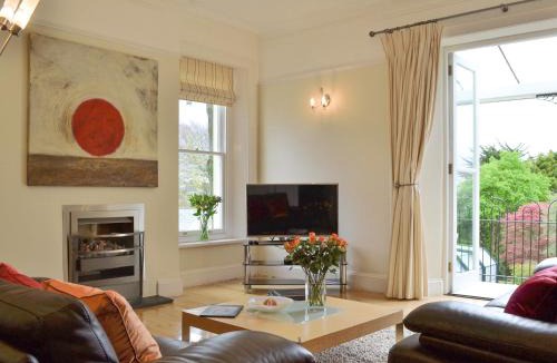 Fowey House | Carnethic House - One Acre View