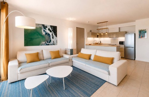 Carnon-Plage Apartment | Carnon Beach Sand : The Beach as Your Garden