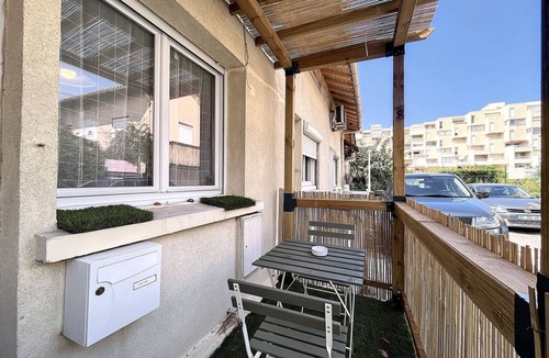 Carnon-Plage Apartment | Carnon F2 Duplex Air-Con, 5 People, Near Beach