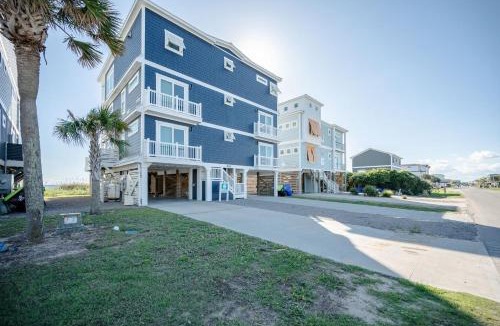 Yaupon Beach House | Carolina Dreamin by Oak Island Accommodations