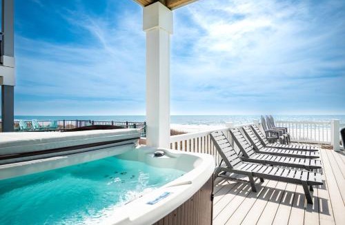 Yaupon Beach House | Carolina Dreamin by Oak Island Accommodations