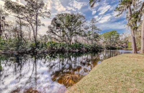 Sea Pines Apartment | Carolina Place 3416