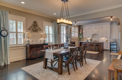 Historic Waverly Bed & Breakfast | Caroline House Nashville Historic Inn