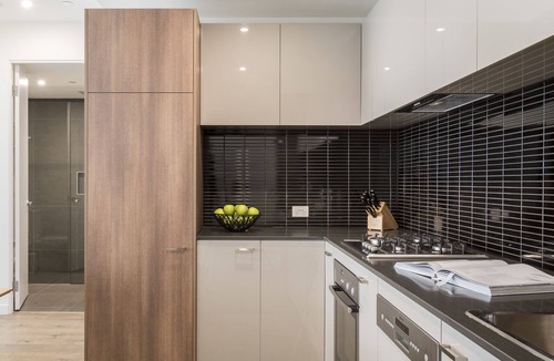 Sandringham Hotel | Caroline Serviced Apartments Sandringham