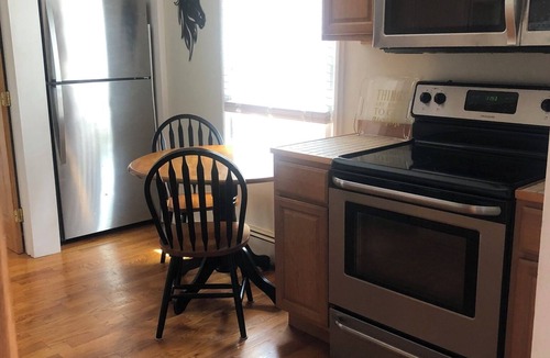 Saratoga Springs House | Caroline Street! 7BR/5.5BA HUGE!