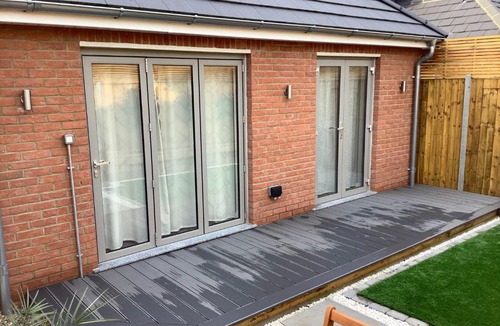 Hillingdon Apartment | Carolyn’s Place