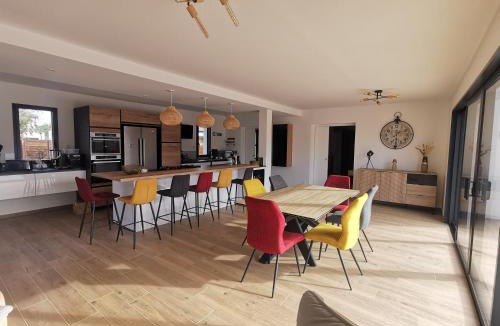 Jullouville House | Carpe Diem