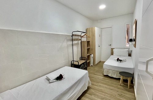 San Anton Apartment | Carpe Diem II by Gloove