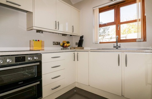 Crantock Cottage | CARPE DIEM, pet friendly, country holiday cottage in Crantock