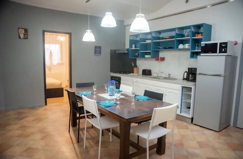 Chateauroux Ski Chalet | Carpentry - 2 bedrooms - air conditioning - wifi
