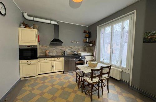Jouac House | Carpfollies