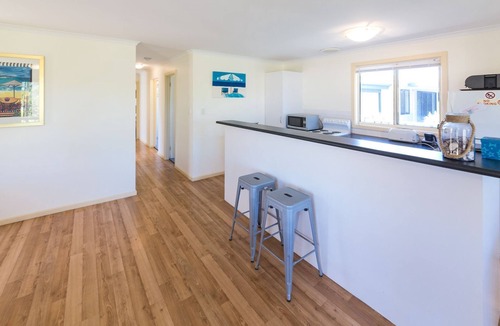 Carrickalinga House | Carrawaves - 73 LaRonde