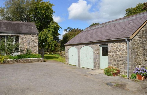 Pentrefelin House | Carreg Cennen