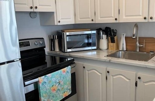 Twillingate House | Carriage Hill Cottage