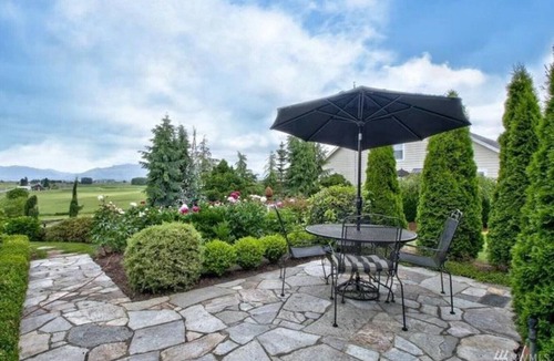 Bow Apartment | Carriage Hill Farm, 1 bed, 1 bath - 14 Night Minimum