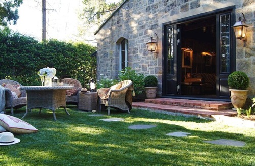 Crafers Apartment | Carriage House 1884 S