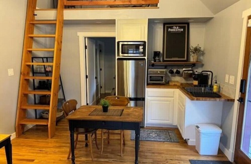 Yakima Apartment | Carriage House Apartment + Loft