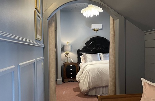 Winona Bed & Breakfast | Carriage House B&B