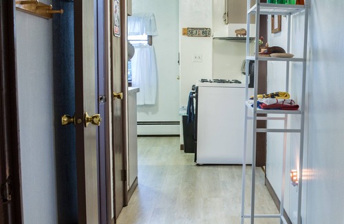 Hamburg Apartment | Carriage House between Highmark Stadium & EC Fair