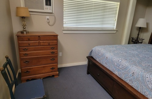 Boerne Apartment | Carriage House - Historical District One Block off High Street