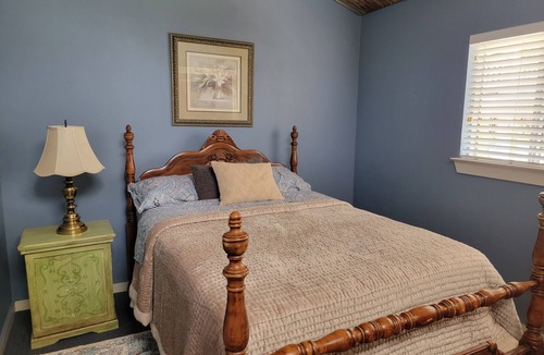 Boerne Apartment | Carriage House - Historical District One Block off High Street