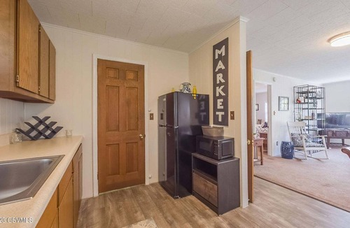 Berwick Apartment | Carriage House