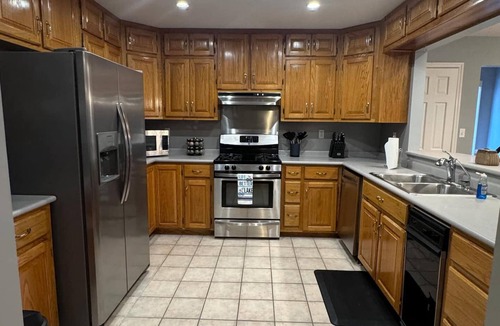 Rainbow City House | Carriage House with Boat Ramp & Dock