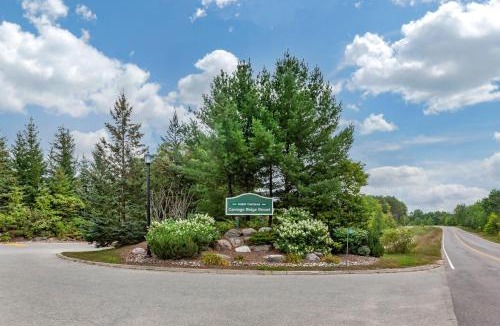 Oro-Medonte Hotel | Carriage Ridge Resort, an Ascend Collection Resort
