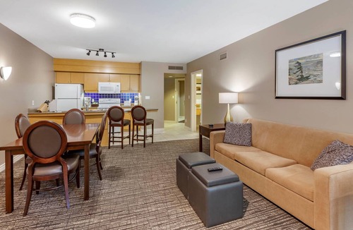 Oro-Medonte Hotel | Carriage Ridge Resort, an Ascend Collection Resort