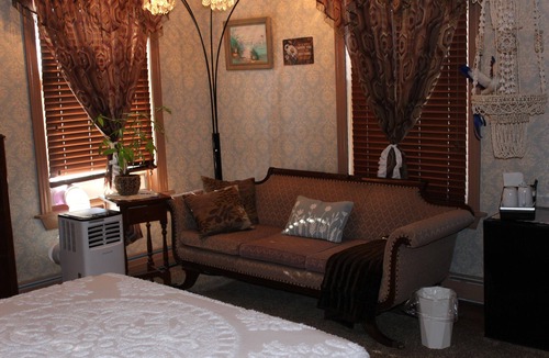 Palmyra Bed & Breakfast | Carriage Stop Bed & Breakfast
