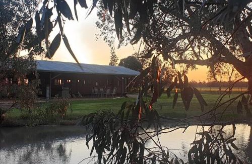 Roslynmead House | Carriages Waterfront