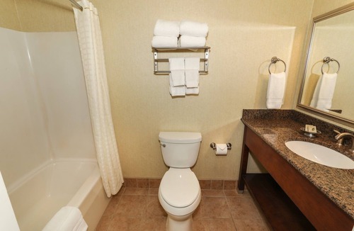 Fairfield Apartment | Carroll Valley Hotel | 2 Dbl Beds + Resort Access